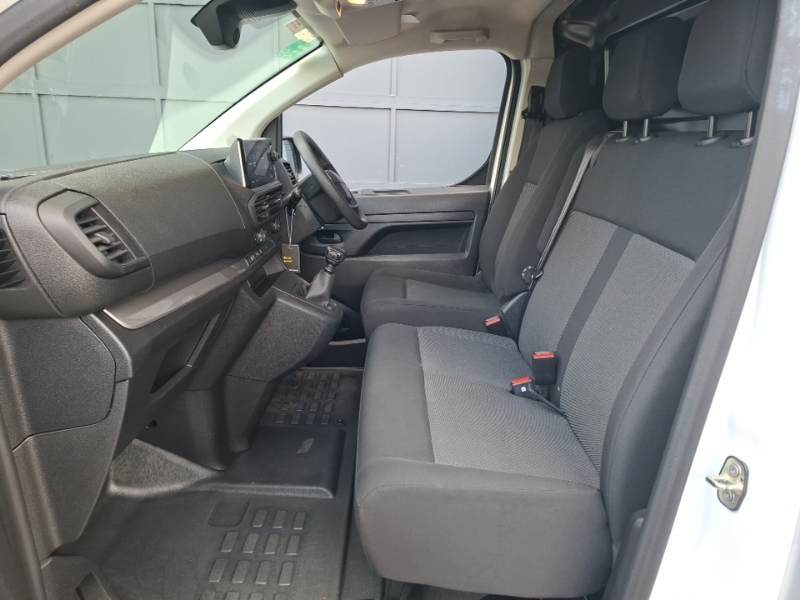 Peugeot Expert 1.5 Bluehdi 120 Professional Van White #5