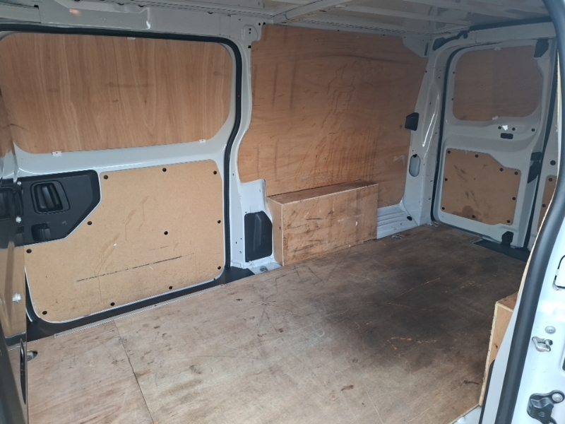 Peugeot Expert 1.5 Bluehdi 120 Professional Van White #6