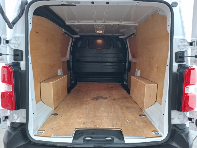 Peugeot Expert 1.5 Bluehdi 120 Professional Van - 2024 24 White #18
