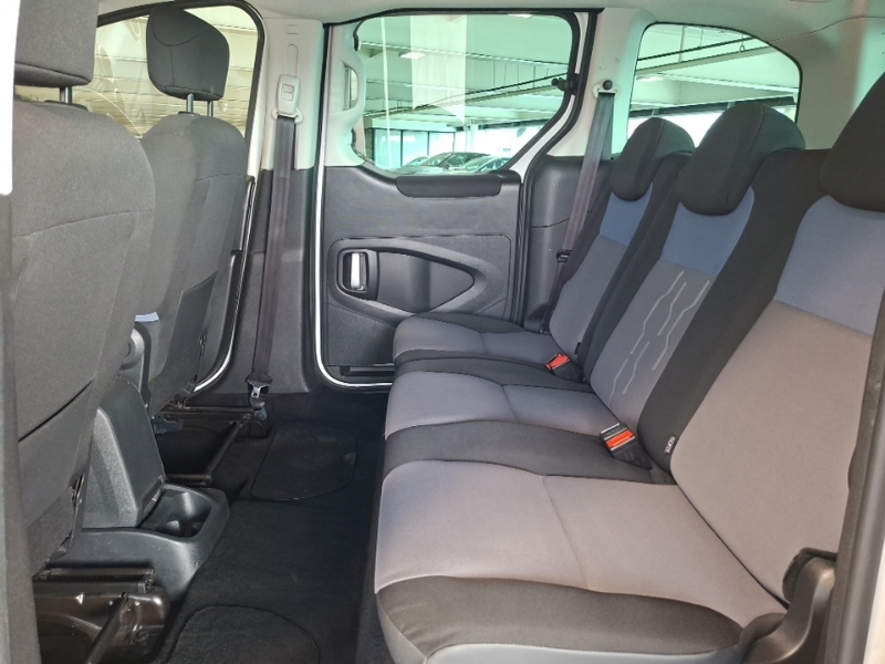Peugeot Partner Tepee 1.6 Bluehdi 100 Active White #6
