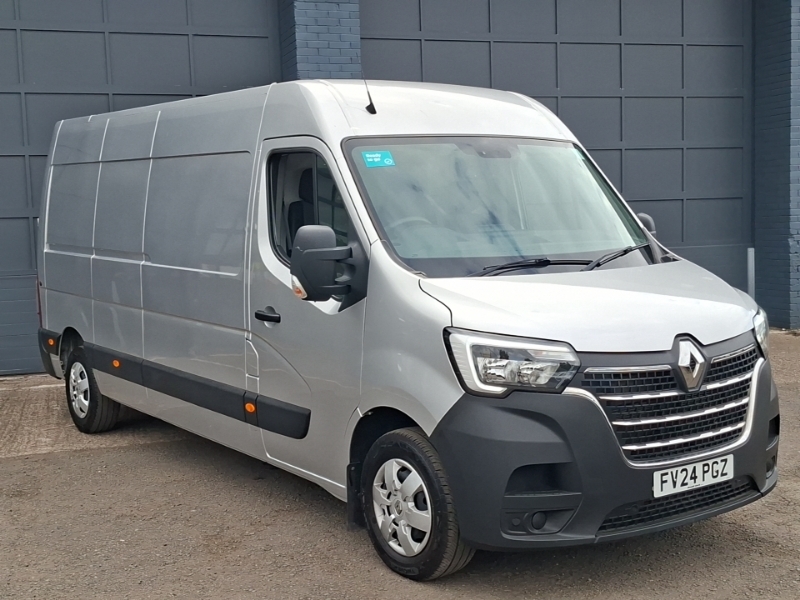 Renault Master Lm35 Blue Dci 135 Advance Medium Roof Van Grey