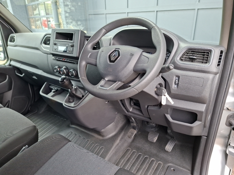 Renault Master Lm35 Blue Dci 135 Advance Medium Roof Van Grey #2