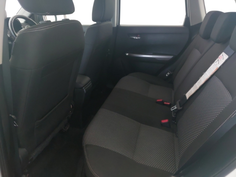 Suzuki Vitara 1.0 Boosterjet Sz4 White #6