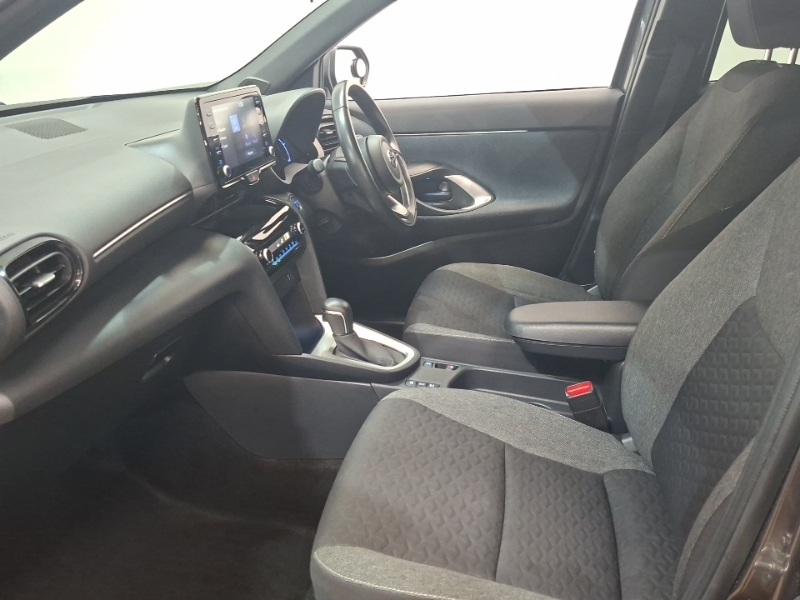 Toyota Yaris Cross 1.5 Hybrid Design Cvt Grey #5