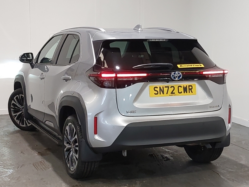 Toyota Yaris Cross 1.5 Hybrid Excel Cvt Silver #2