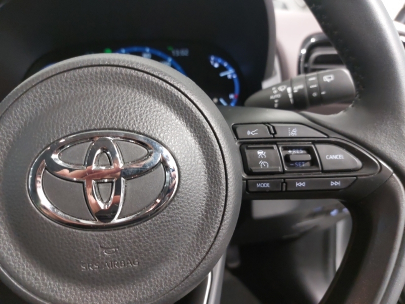 Toyota Yaris Cross 1.5 Hybrid Excel Cvt White #12