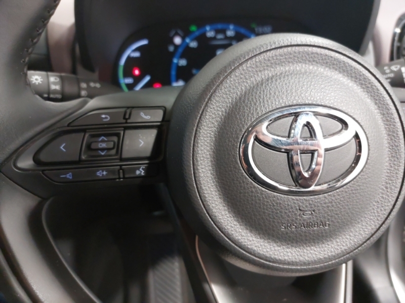 Toyota Yaris Cross 1.5 Hybrid Excel Cvt White #11