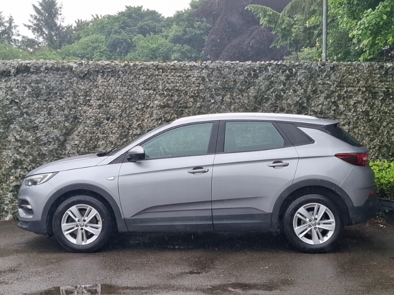 Vauxhall Grandland X 1.5 Turbo D Se Grey #4