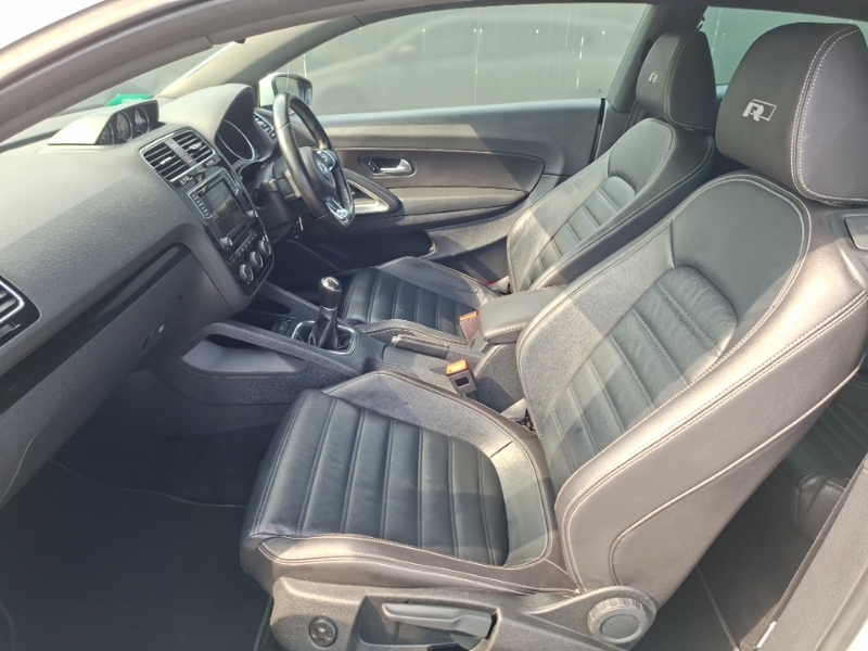 Volkswagen Scirocco 2.0 Tdi Bluemotion Tech R-line KU67CYO White #5