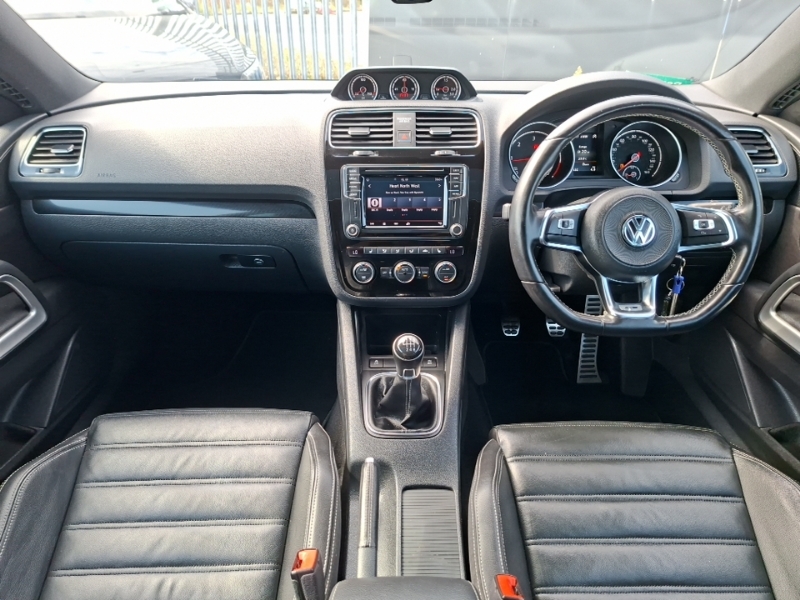 Volkswagen Scirocco 2.0 Tdi Bluemotion Tech R-line KU67CYO White #3