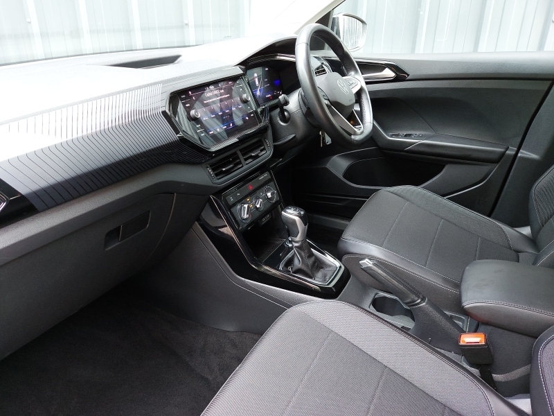 Volkswagen T-Cross 1.0 Tsi 110 Black Edition Dsg White #5