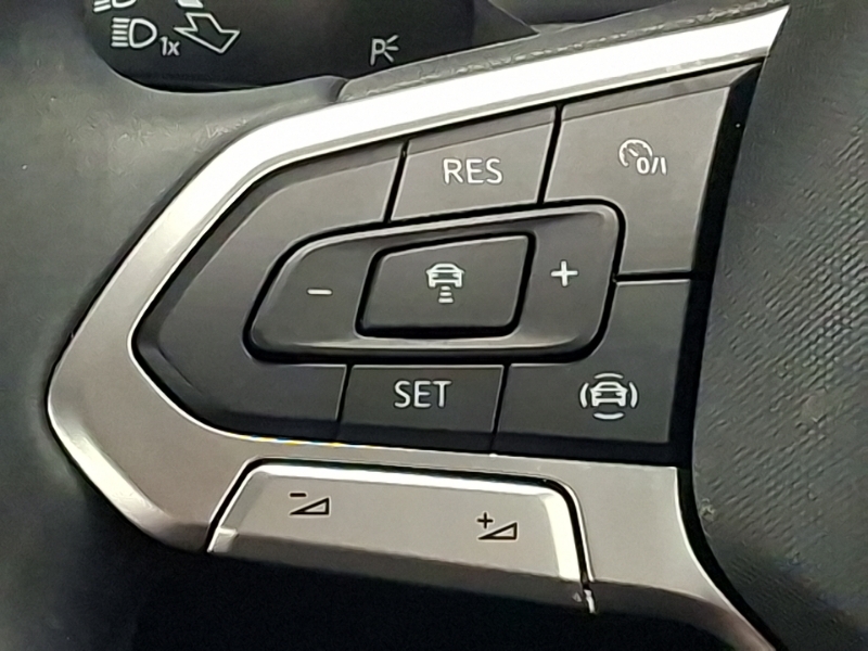 Volkswagen T-Roc 1.5 Tsi Life Euro 6 Ss Grey #12