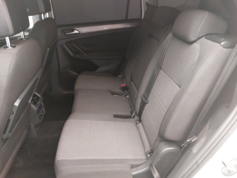 Volkswagen Tiguan Allspace 2.0 Tdi Match White #6
