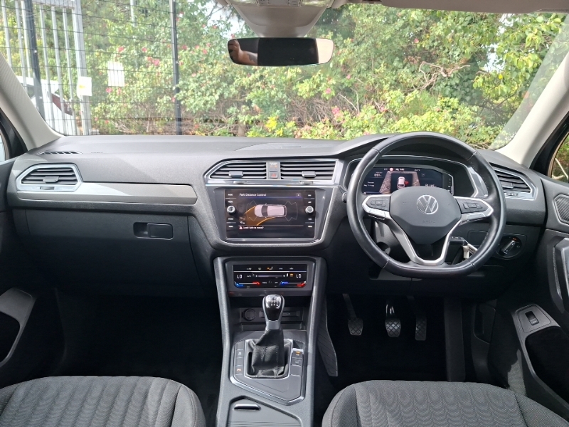 Volkswagen Tiguan Allspace 1.5 Tsi Life Black #3
