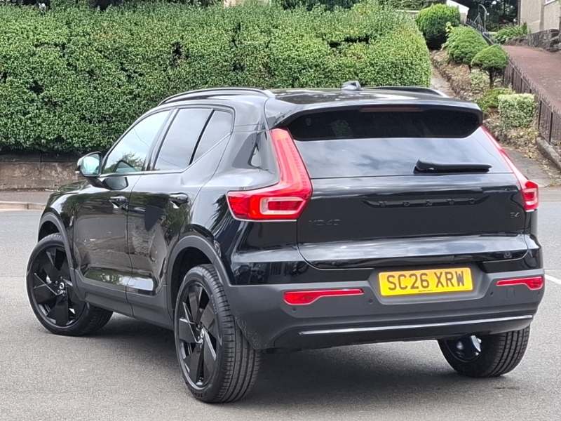 Volvo XC40 2.0 B4p Plus Black Edition Black