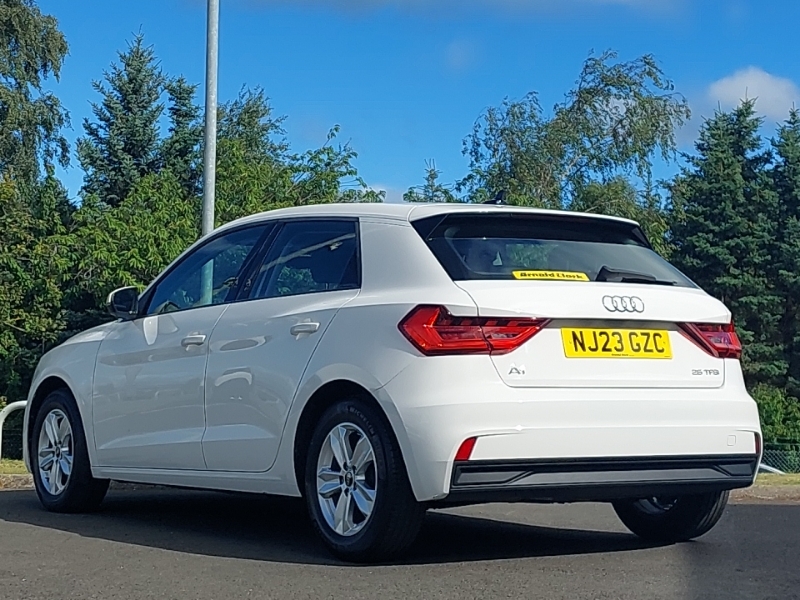 Audi A1 25 Tfsi Technik White #2