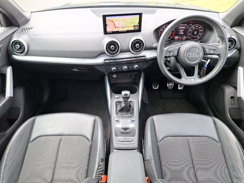 Audi Q2 35 Tfsi S Line Grey #3