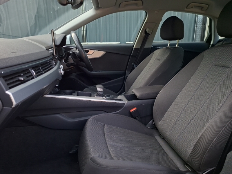 Audi A4 35 Tdi Technik S Tronic White #5
