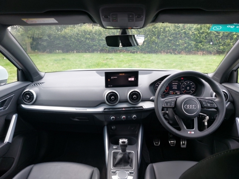 Audi Q2 35 Tfsi S Line White #3