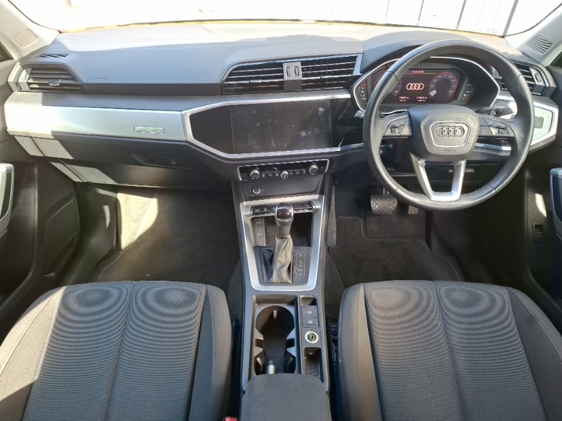 Audi Q3 35 Tfsi Technik S Tronic Blue #3