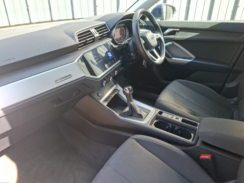 Audi Q3 35 Tfsi Technik S Tronic Blue #5