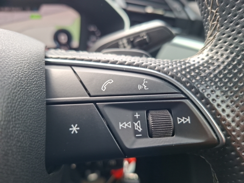 Audi Q3 1.5 Tfsi 35 Sport Suv S Tronic 150 Ps Grey #13
