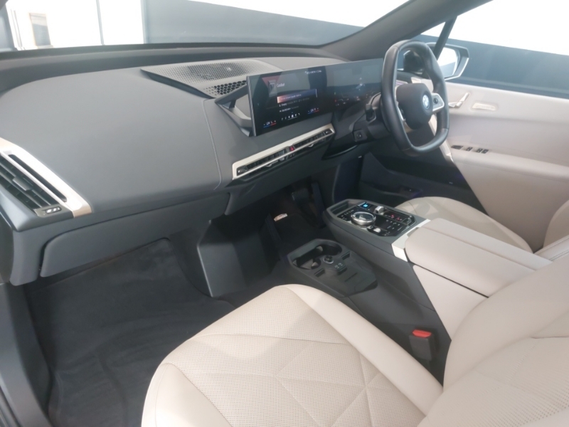 BMW iX 240Kw Xdrive40 M Sport 76.6Kwh Tech22kw Black #5