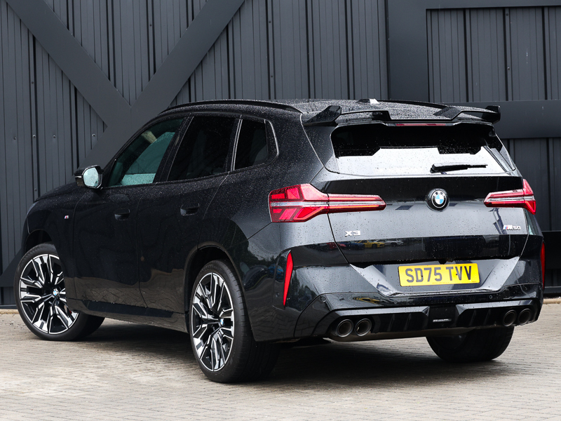 BMW X3 M50 Xdrive Black #2