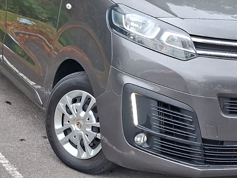 Citroen SpaceTourer 1.6 Bluehdi 115 Business M Estate Silver #20