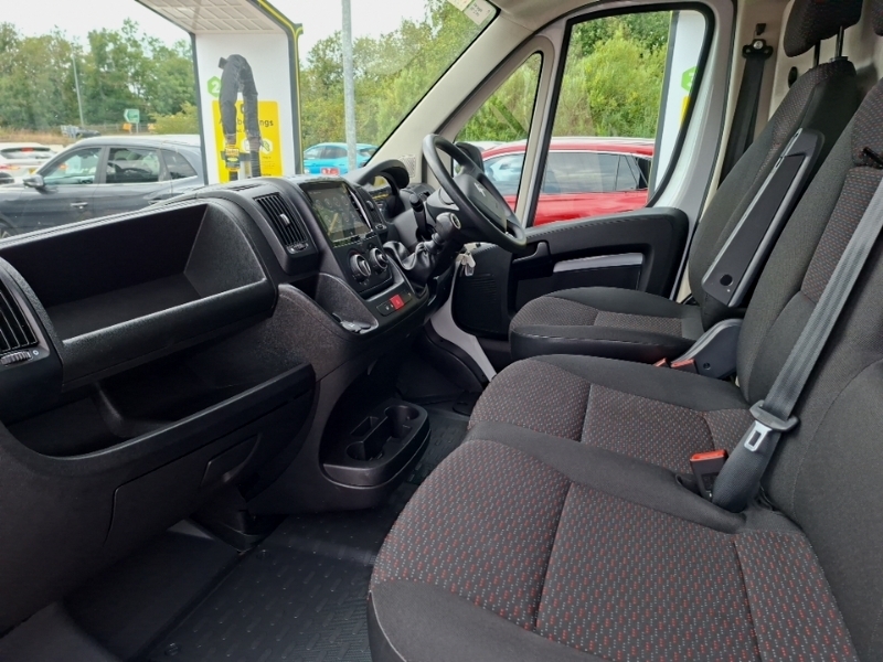 Citroen Relay 2.2 Bluehdi H3 Van 140Ps Enterprise Edition White #5