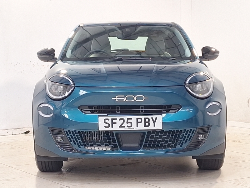 Fiat 600 Fiat 600 Hybrid 48V Black #13
