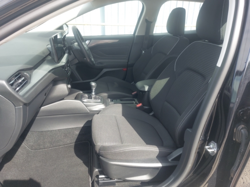 Ford Focus 1.0 Ecoboost Hybrid Mhev 155 Titanium Black #5