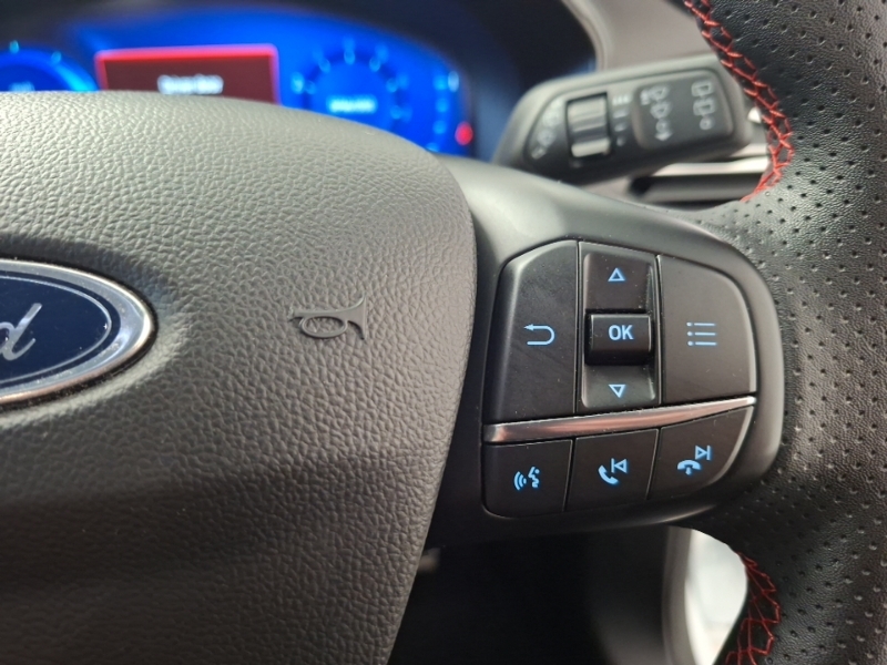 Ford Focus 2.3T Ecoboost St Estate Euro 6 Green #13