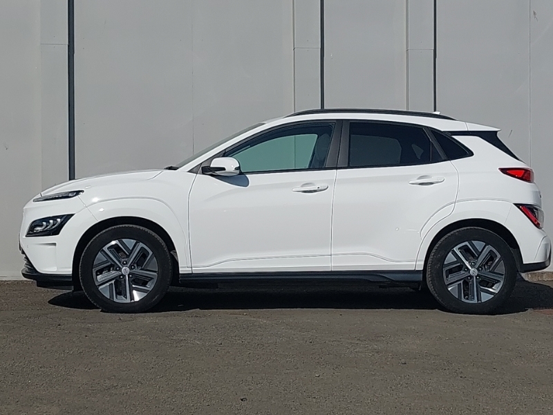 Hyundai Kona 150Kw Ultimate 64Kwh White #4