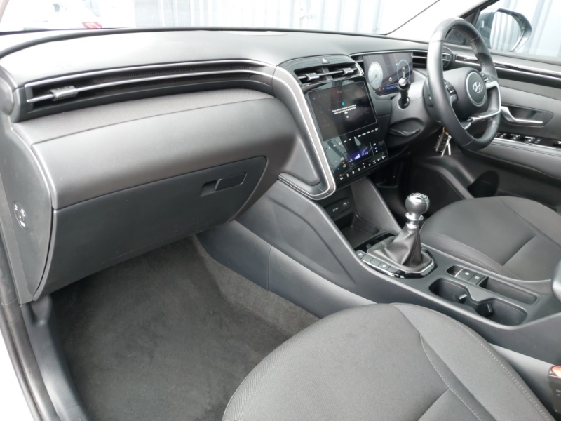 Hyundai Tucson 1.6 Tgdi Se Connect 2Wd White #5