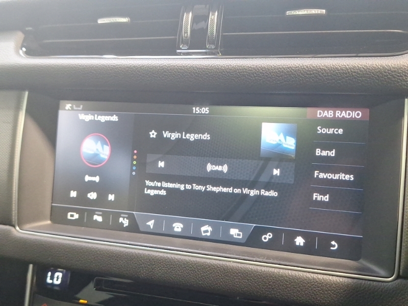Jaguar XF 2.0D R-sport Sportbrake Euro 6 Ss White #11