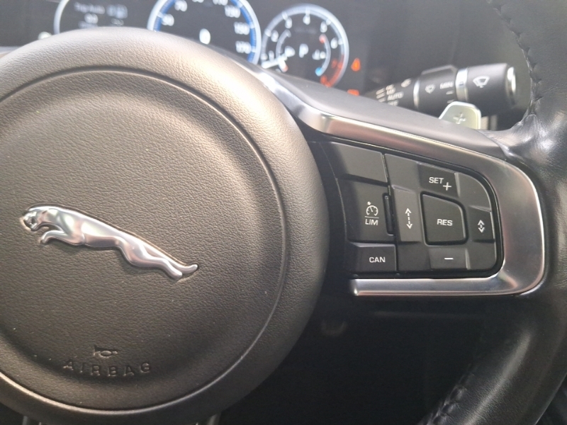 Jaguar XF 2.0D R-sport Sportbrake Euro 6 Ss White #13
