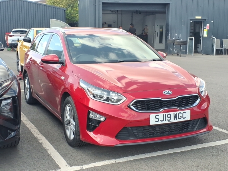 Kia Ceed 1.0T Gdi Isg 2 Red