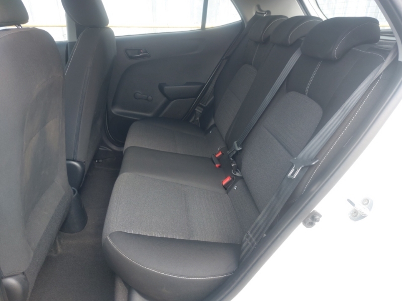 Kia Picanto 1.0 1 White #6