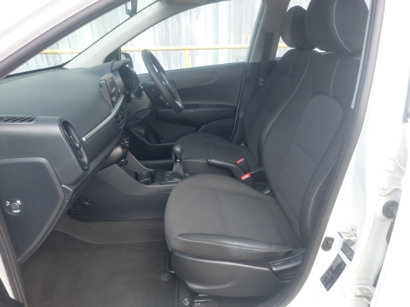 Kia Picanto 1.0 1 White #5