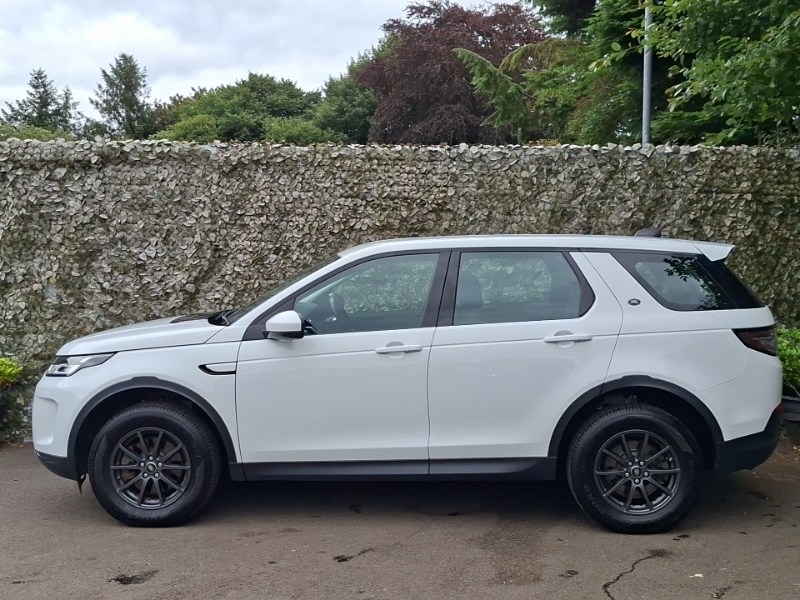 Land Rover Discovery Sport 2.0 D150 White #4