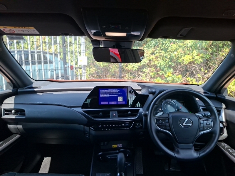 Lexus UX 300E 150Kw 72.8 Kwh E-cvt Premiumpk18alloy Orange #3