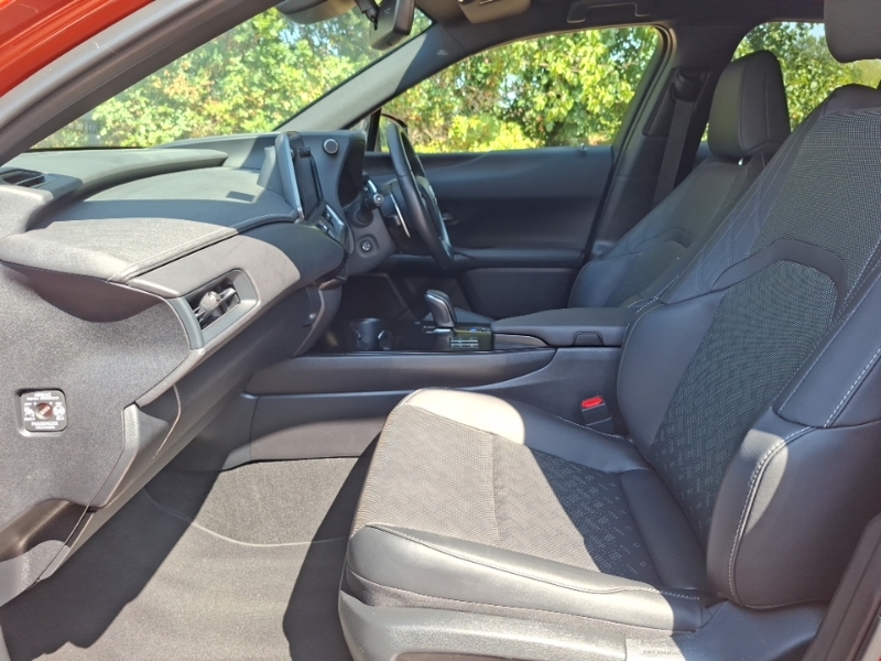 Lexus UX 300E 150Kw 72.8 Kwh E-cvt Premiumpk18alloy Orange #5