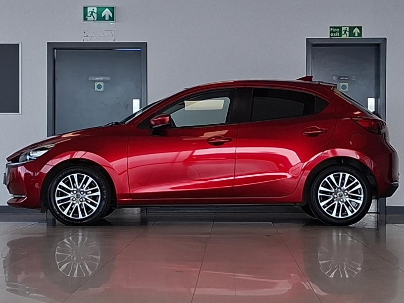 Mazda 2 1.5 Skyactiv G Gt Sport Red #4