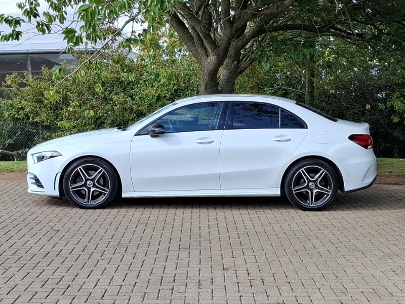 Mercedes-Benz A Class A200d Amg Line Executive White #4