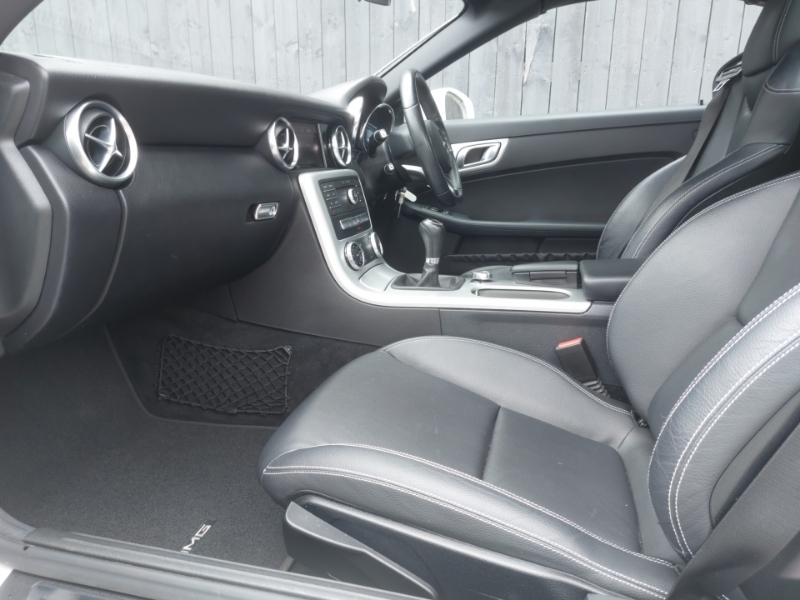 Mercedes-Benz SLC Slc 180 Amg Line White #5