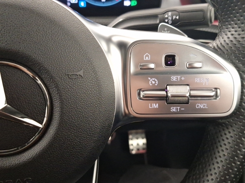 Mercedes-Benz A Class A180 1.3T 136 Bhp Sport Saloon 7G-dct White #13