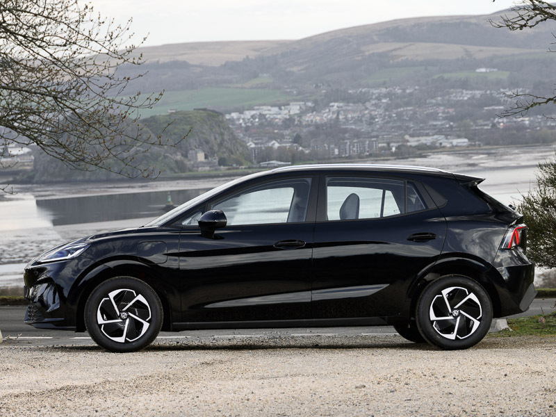 MG MG4 110Kw Comfort Standard Range 43Kwh Black #4