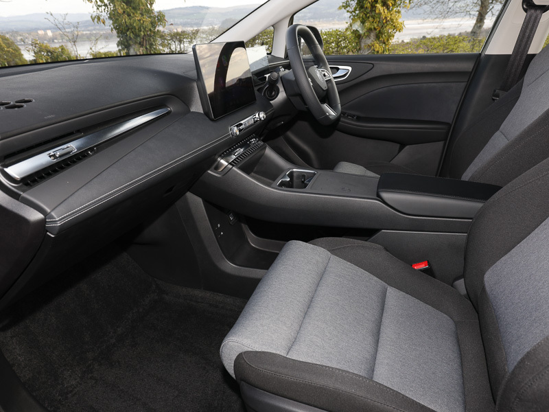 MG MG4 110Kw Comfort Standard Range 43Kwh Silver #5