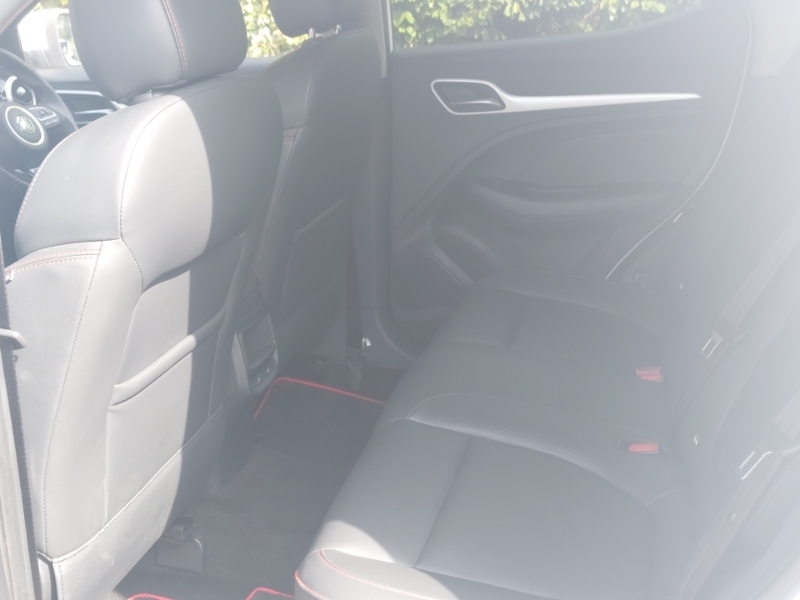MG ZS 1.5 Vti-tech Exclusive White #6
